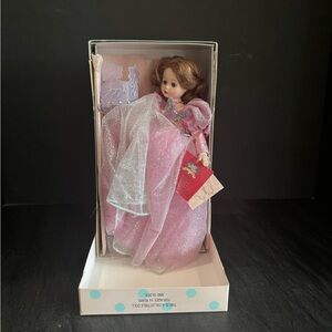 Madame Alexander Glinda The Good Witch Doll